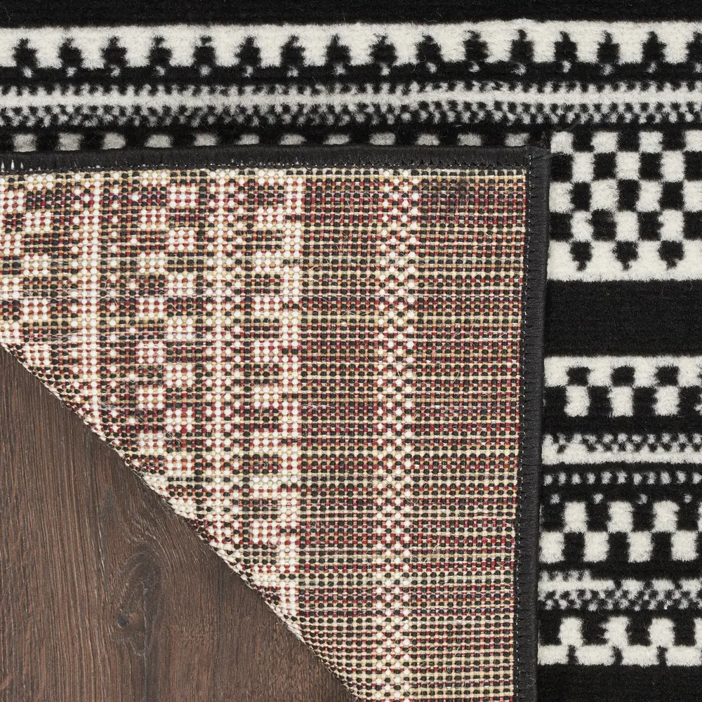 Nourison Grafix 2' x 4' Black White Modern Indoor Rug