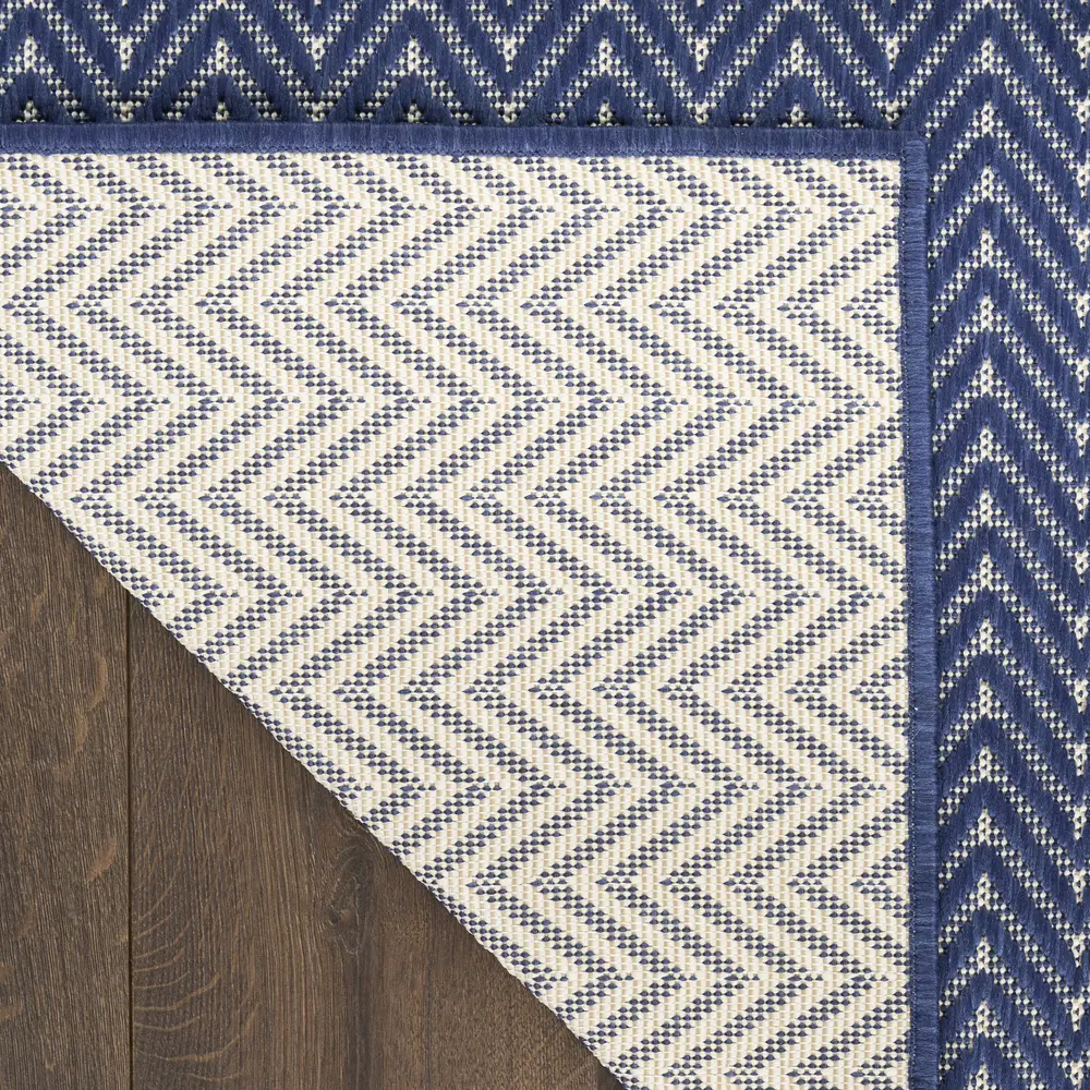 Nourison Horizon Indoor/Outdoor 5' x 7' Navy Modern Rug