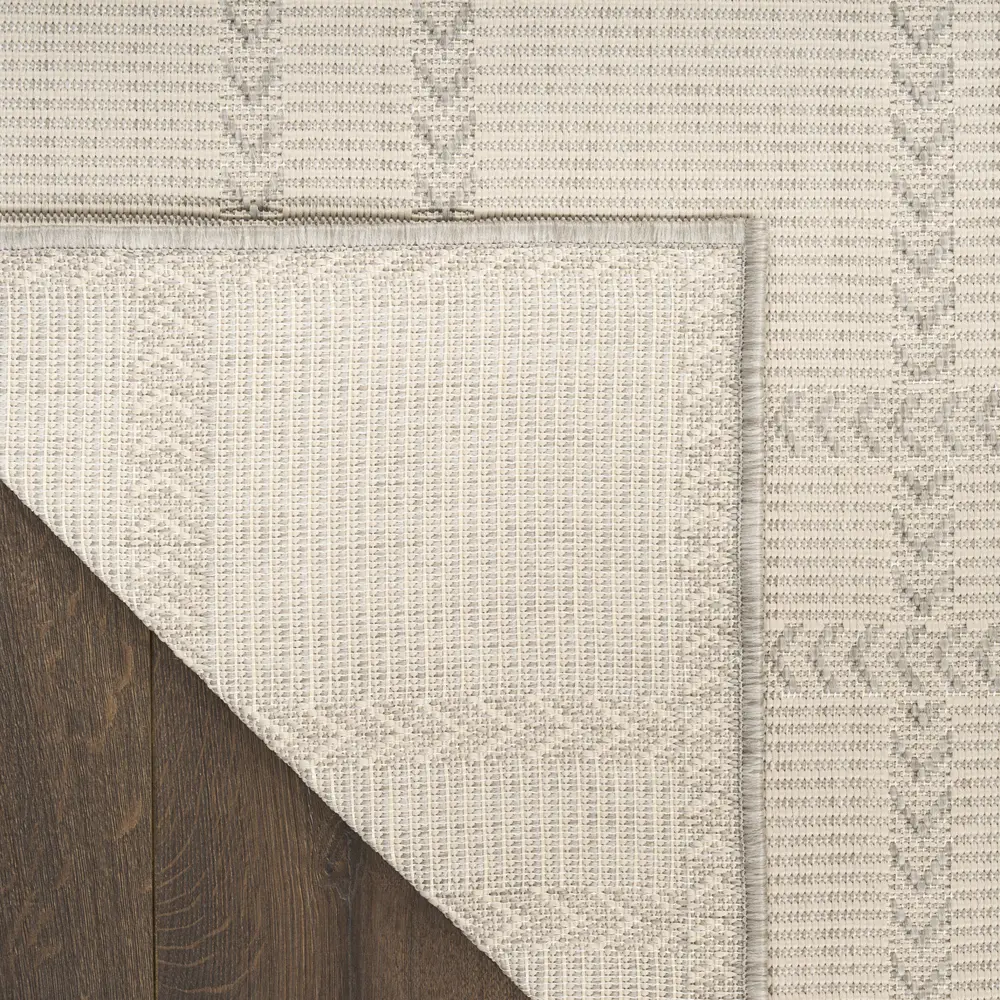 Nourison Horizon Indoor/Outdoor 6' x 9' Grey Modern Rug