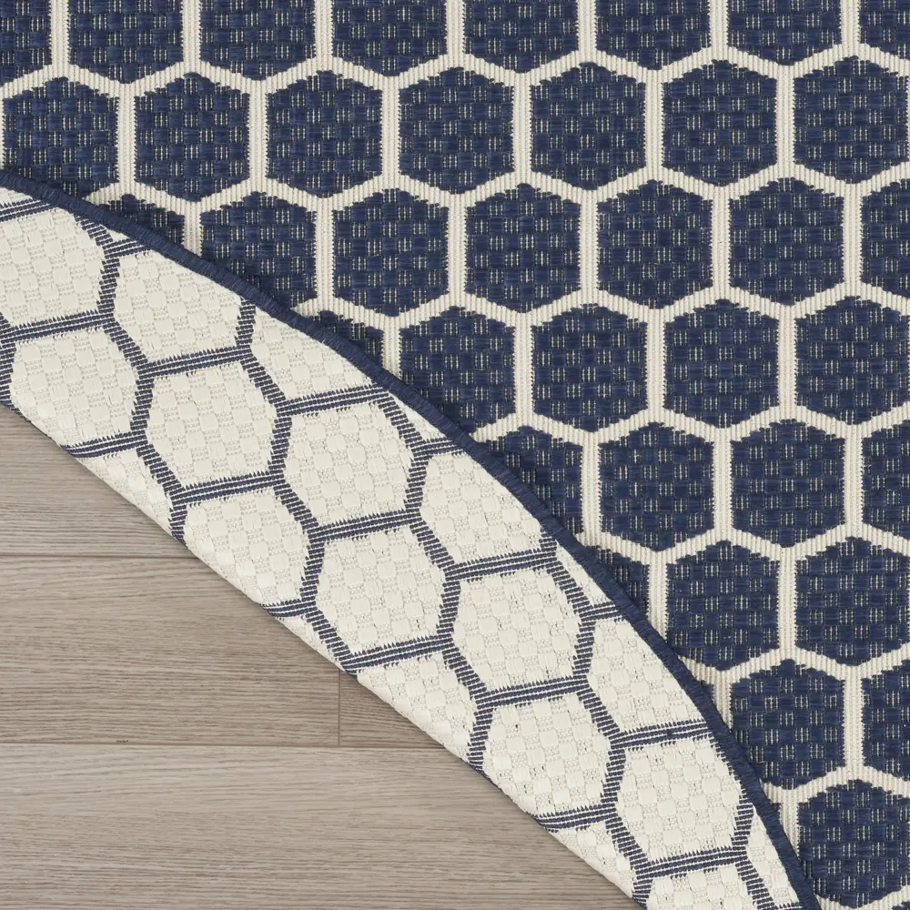 Nourison Reversible Indoor Outdoor 8' x Round Navy Modern Rug