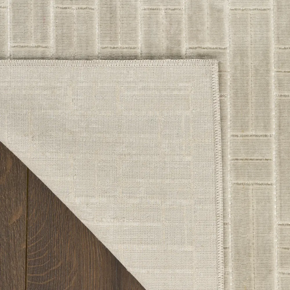 Nourison Washable Charm 4' x 6' Silver Ivory Modern Indoor Rug