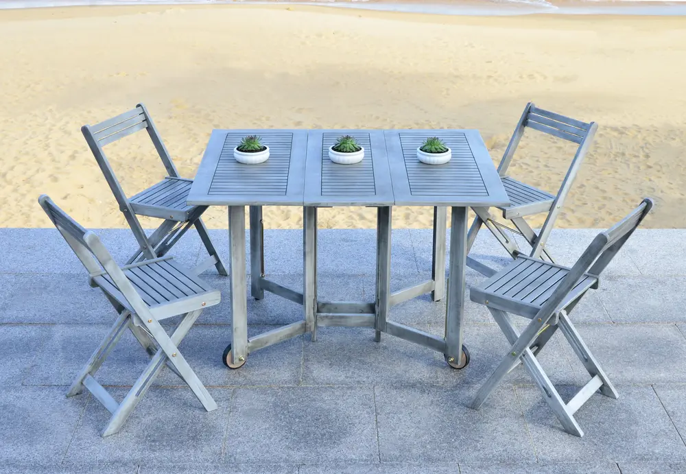 Arvin Table And 4 Chairs