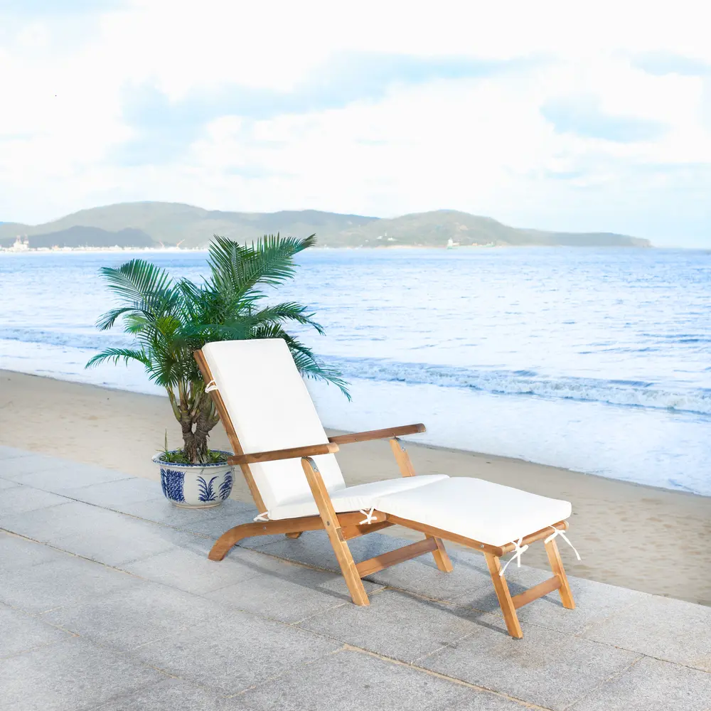 Palmdale Lounge Chair