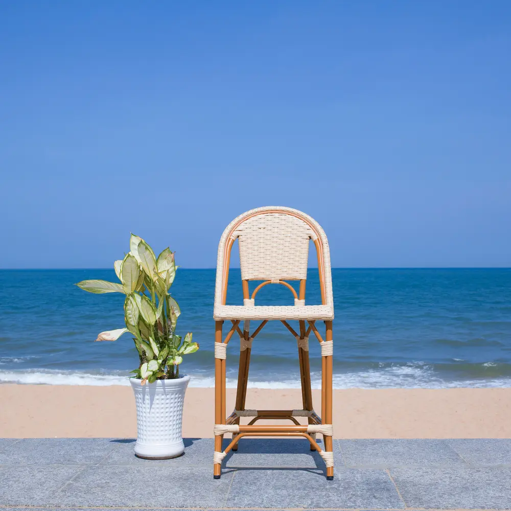 California Counter Stool