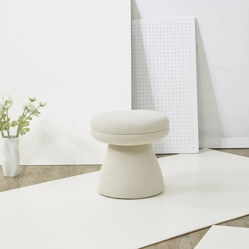 Gisella Boucle Ottoman