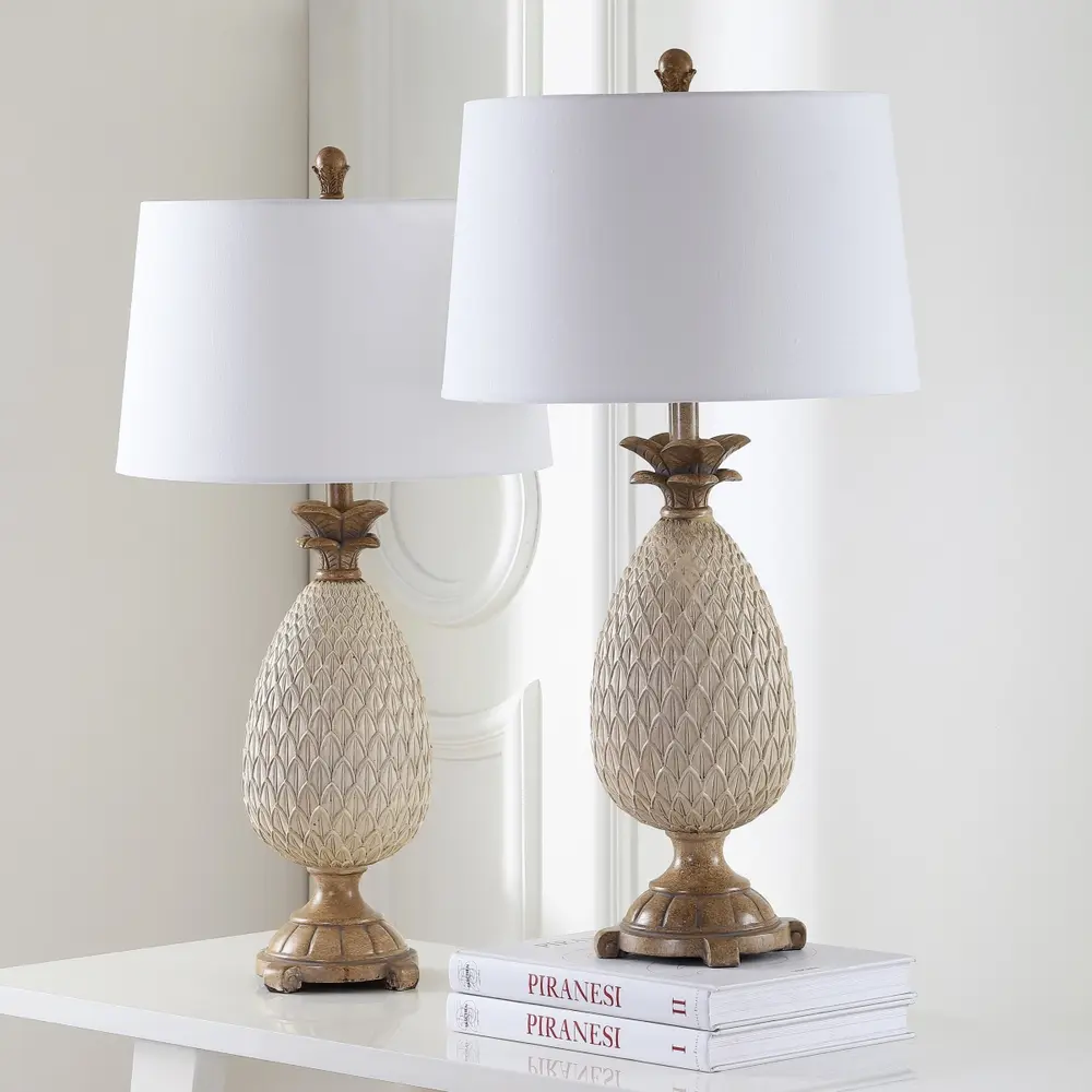 Briar Table Lamp