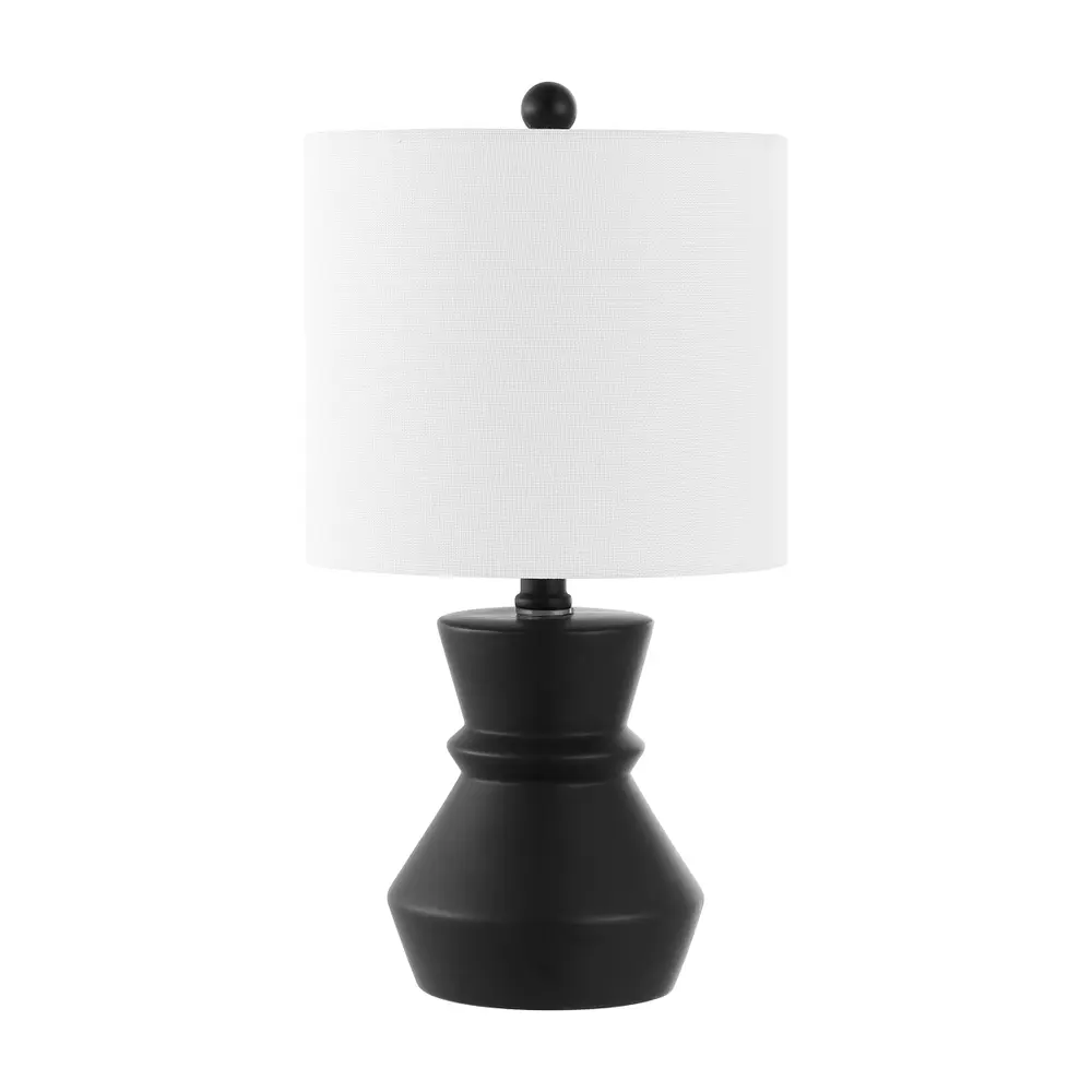 Roslyn 17.5 Inch Table Lamp