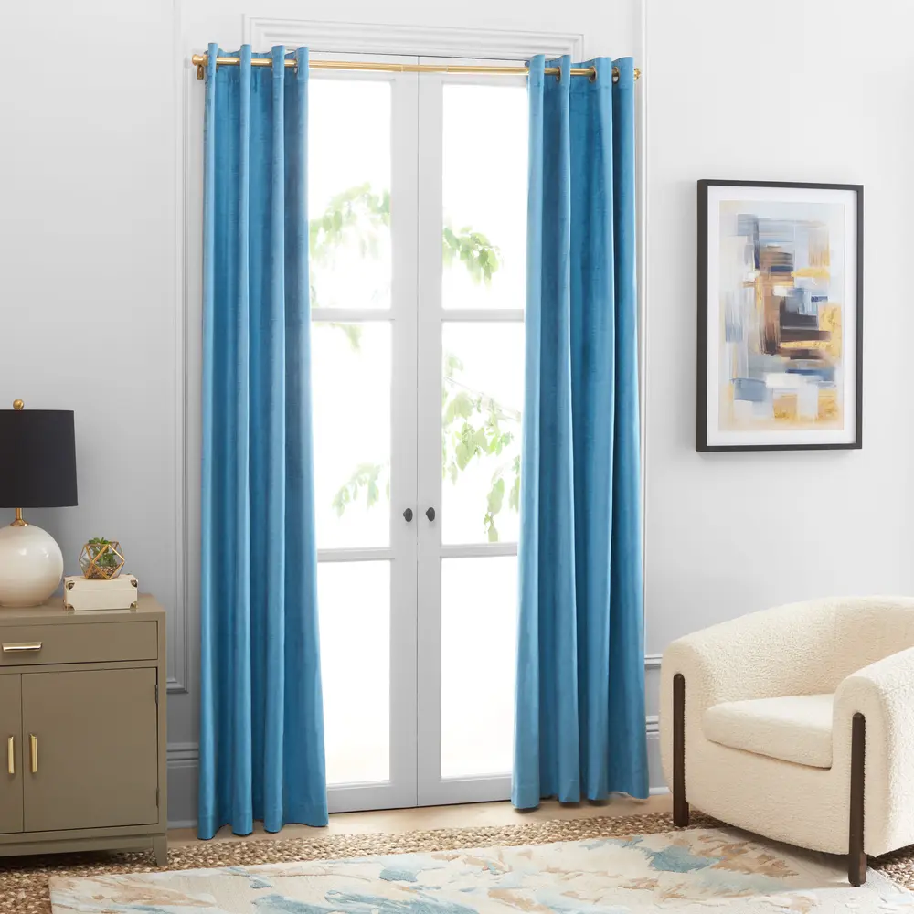 Creslia Window Treatment/Ocean Blue