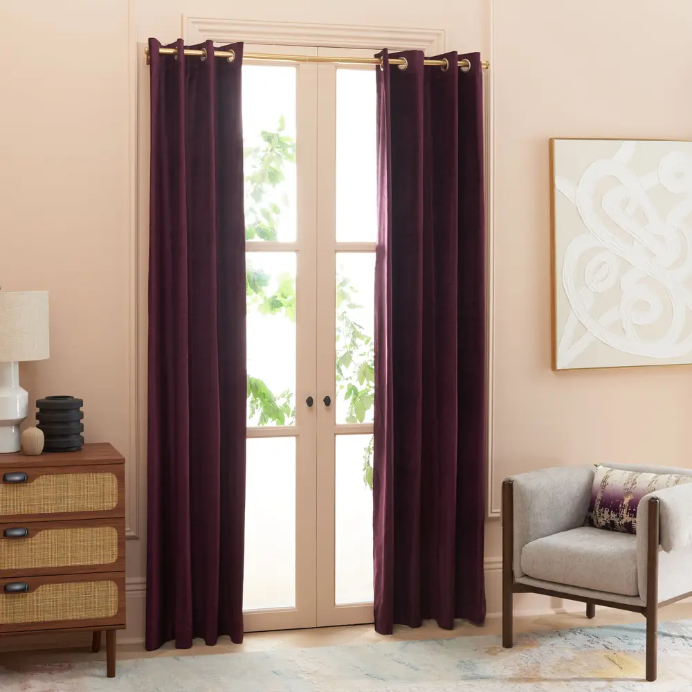 Creslia Window Treatment/Eggplant