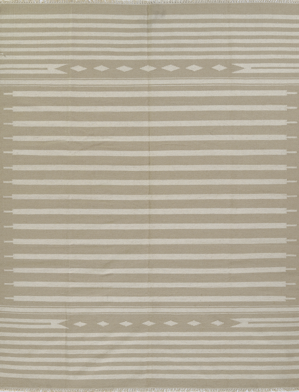 Erin Gates Thompson 2' X 3' Beige Contemporary