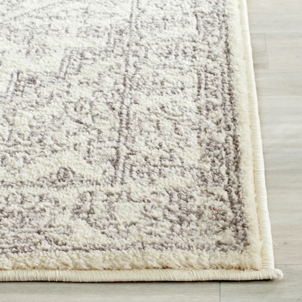 Safavieh Adirondack 2'-6