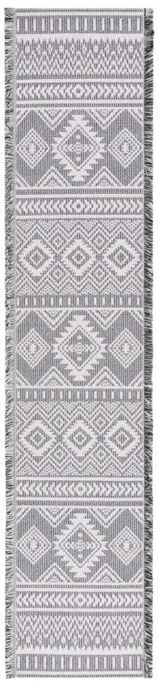 Safavieh Augustine 2'-0