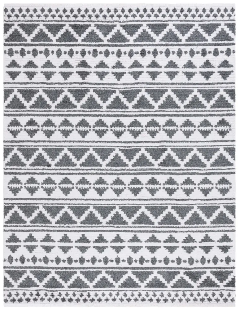 Safavieh Augustine 8'-0