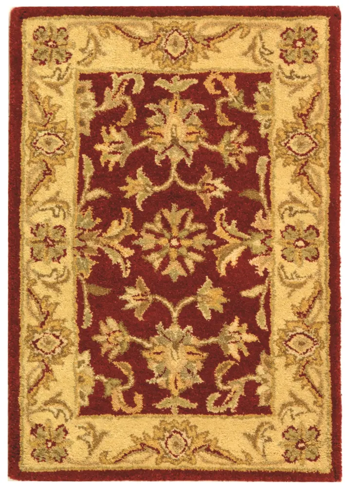 Safavieh Antiquity 2'-0