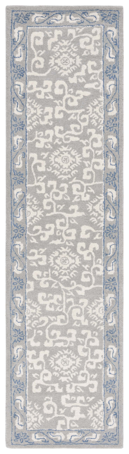 Safavieh Antiquity 2'-3